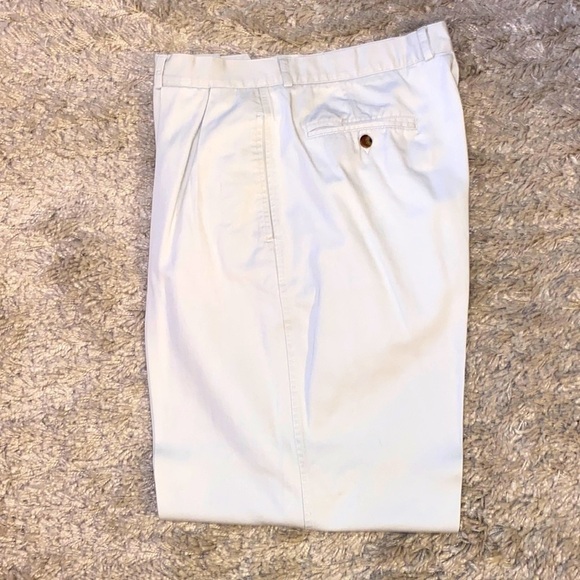 Perry Ellis Ivory 100% cotton Chinos. Pleated front. 36x30. EUC. - Picture 2 of 4